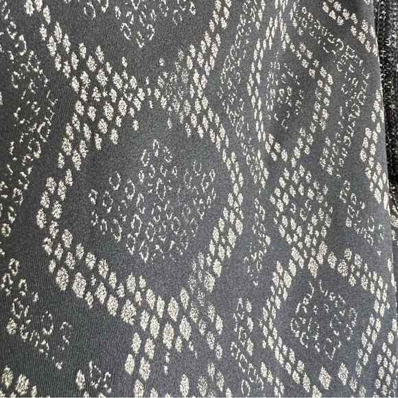 Varley Alden Midnight Python Mesh Panel Cropped Leggings Large - Picture 9 of 10